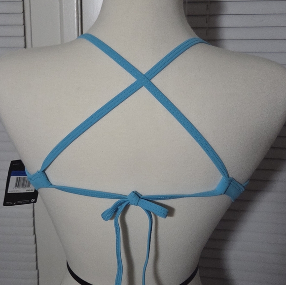 Nike Blue and Pink Sports Bra with Moisture-Wicking Fabric NTW - Picture 4 of 8